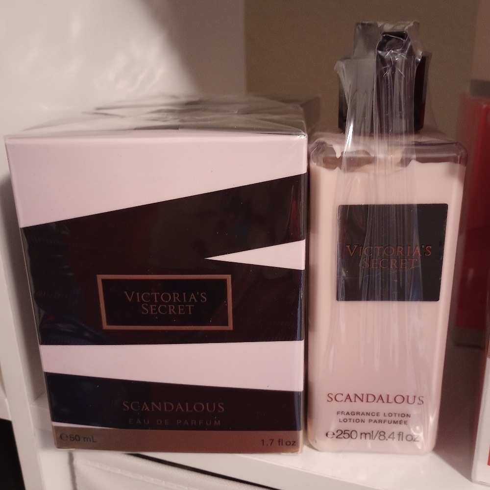 New and sealed Victoria Secret Scandalous 1.7 oz perfume and lotion
